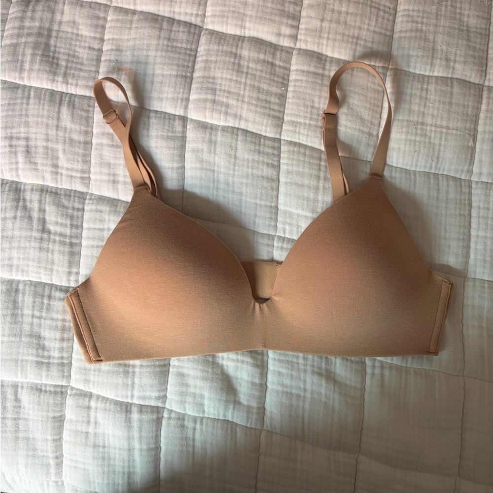 Organic Basics Core Wireless Plunge Bra in Hazelnut